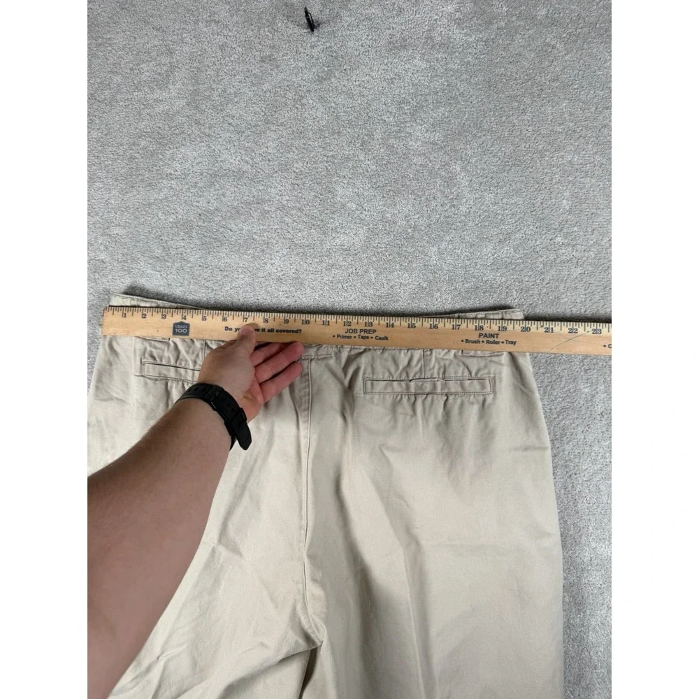 ScotteVest Chino Shorts Mens Size 40 TEC 9